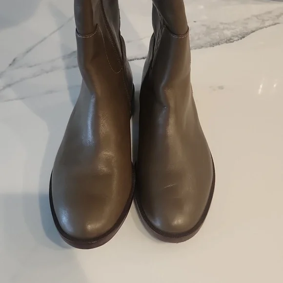 Tory Burch tall boots - Picture 2 of 16
